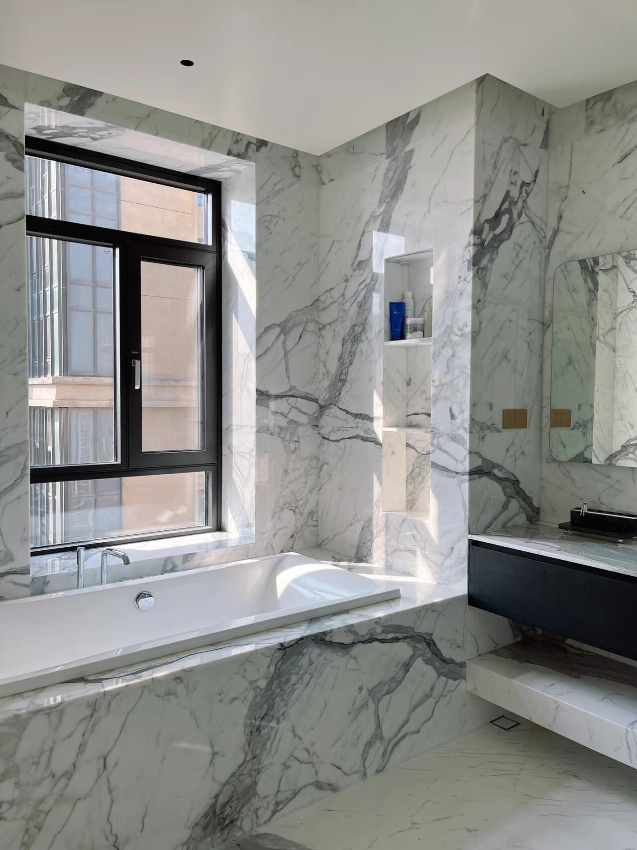 Calacatta Gold Marble