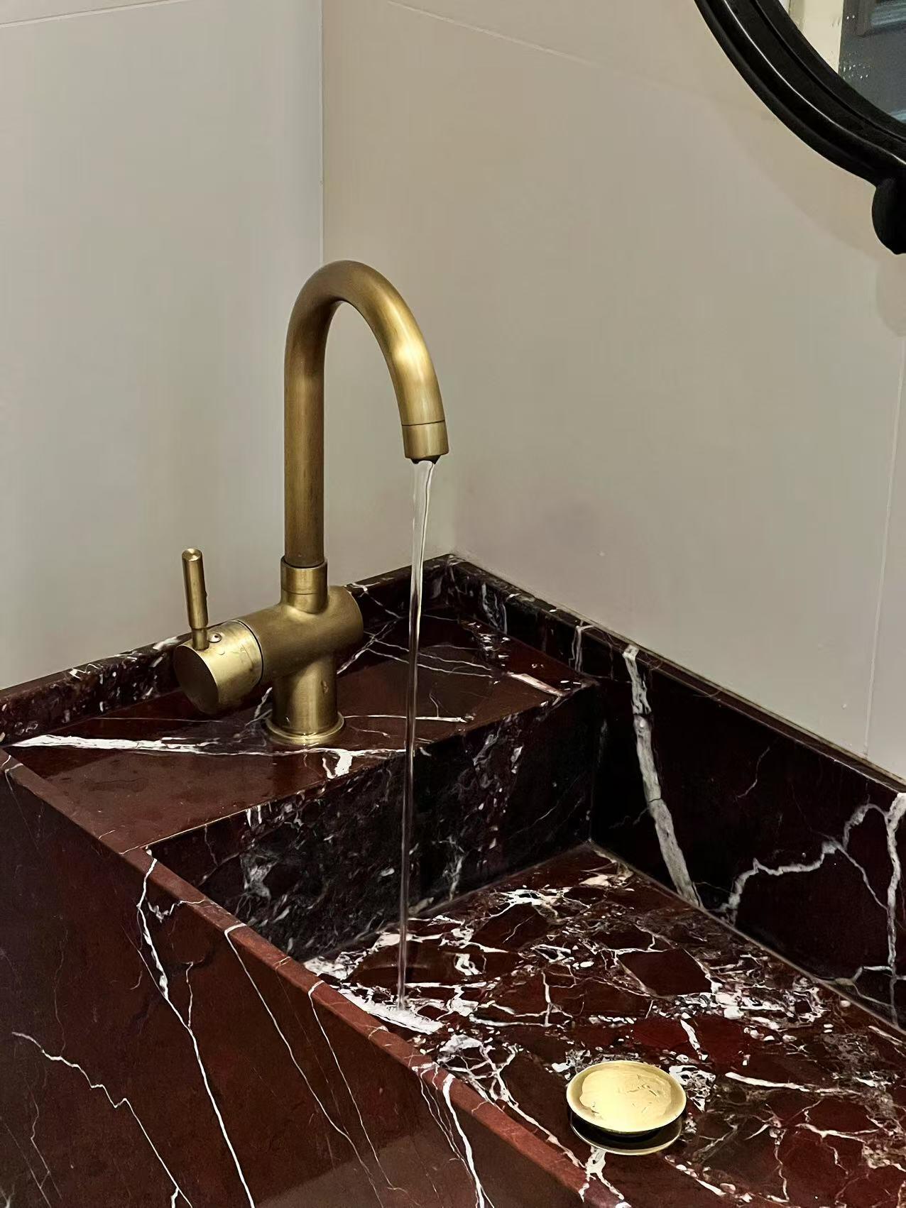 Calacatta Gold Marble